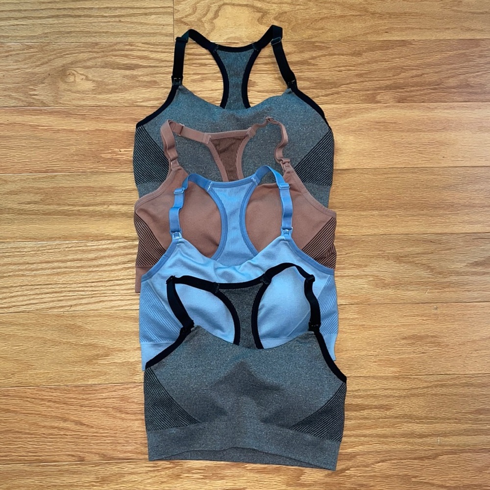 Set of 4 Auden Nursing Sports Bras Small